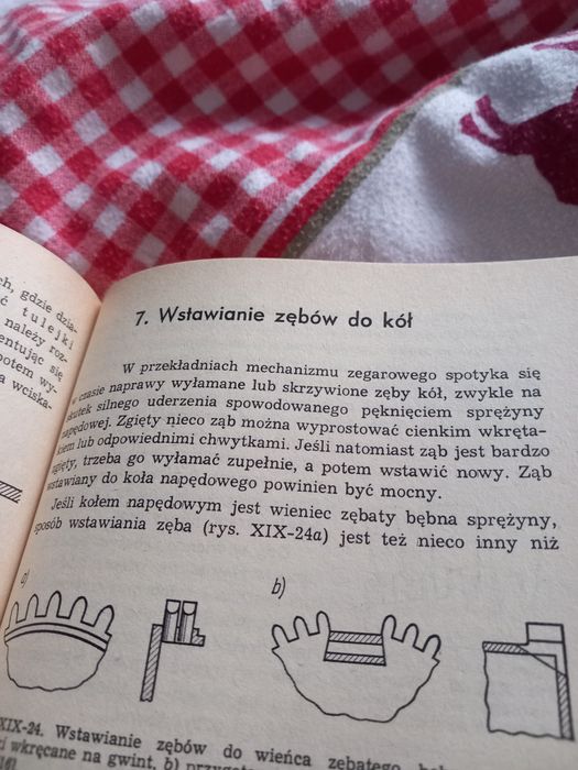 Bartnik, Podwapiński Technologia mechanizmów zegarowych.