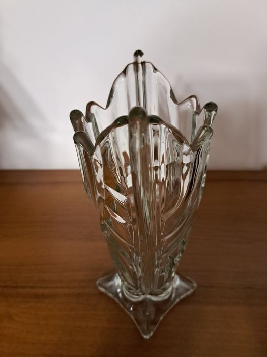 Wazon szklany "Skrzydlak" Huta Szkła "Hortensja"