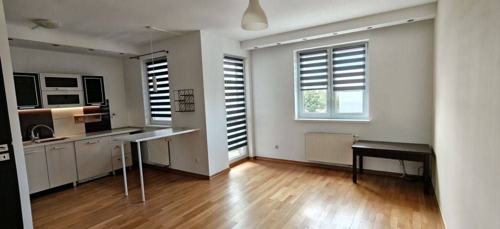 Mieszkanie do wynajęcia 50 m² z balkonem, 2 pokoje, garderoba, Milicz, Mickiewicza