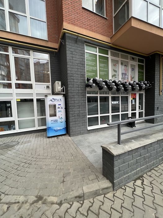 Кабінет з панорамним вікном 30м2