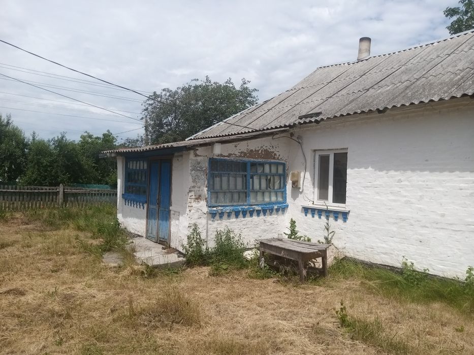 Продаж будинку в селі Київської області