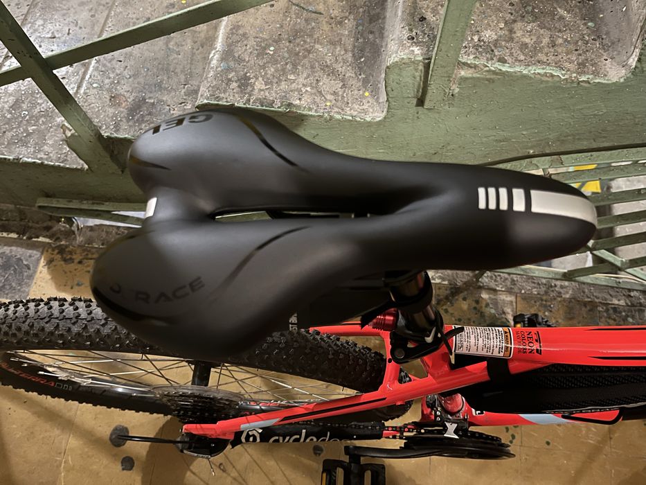 Велосипед GT aggressor expert L
