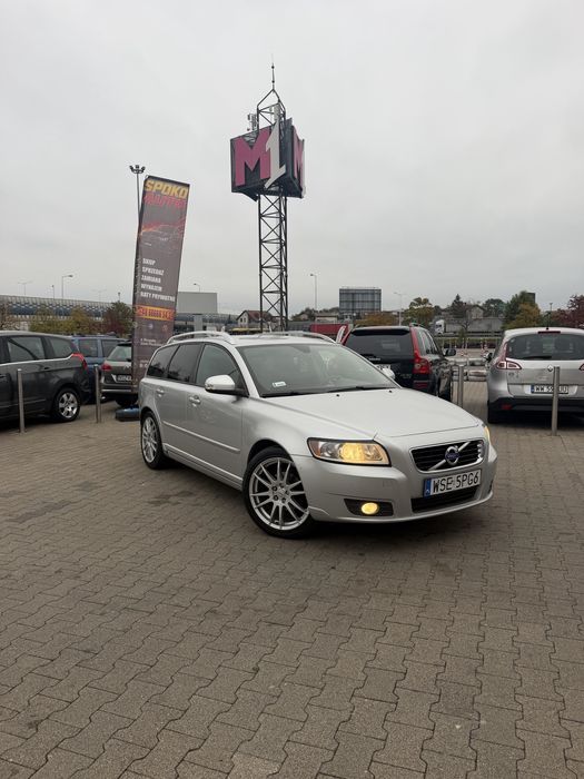 Volvo V50