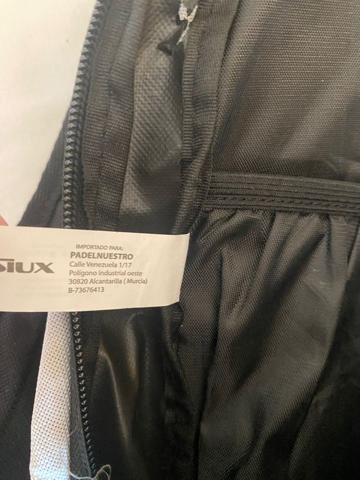 Mochila Paddle fundo preto, letras azuis