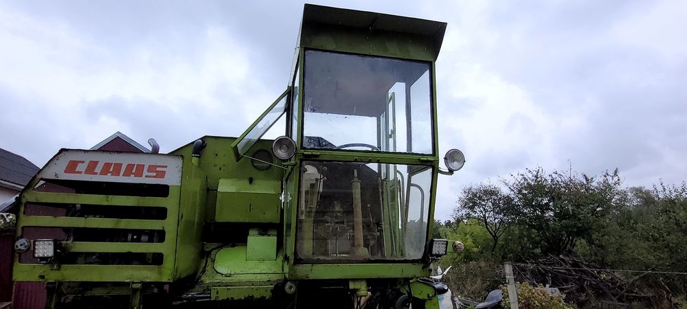 Комбайн Claas Consul