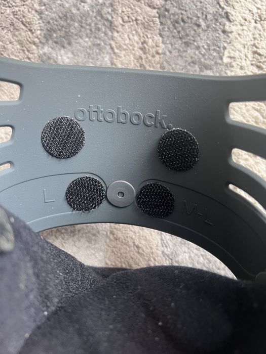 Ортез на коліно otto bock genu arexa