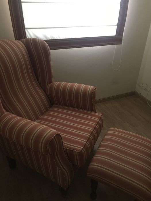 Cadeirão e Banqueta