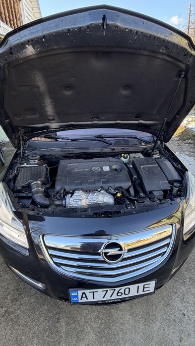 Opel Insigniya 2011р 2.0 Дизель Автомат