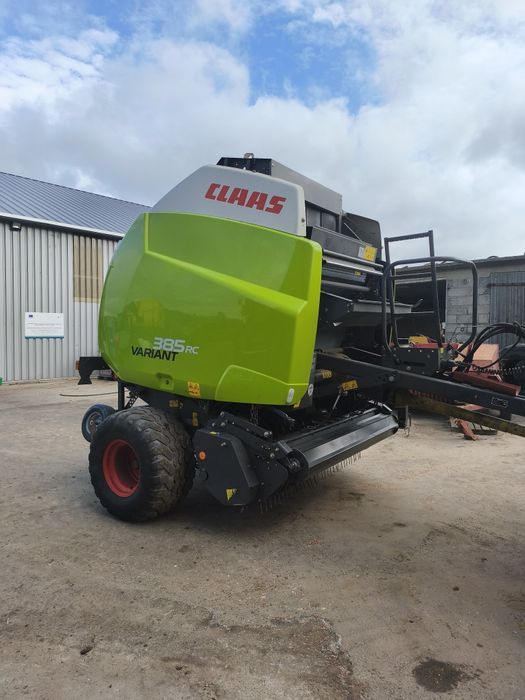 Prasa rolująca Claas variant 385 rc