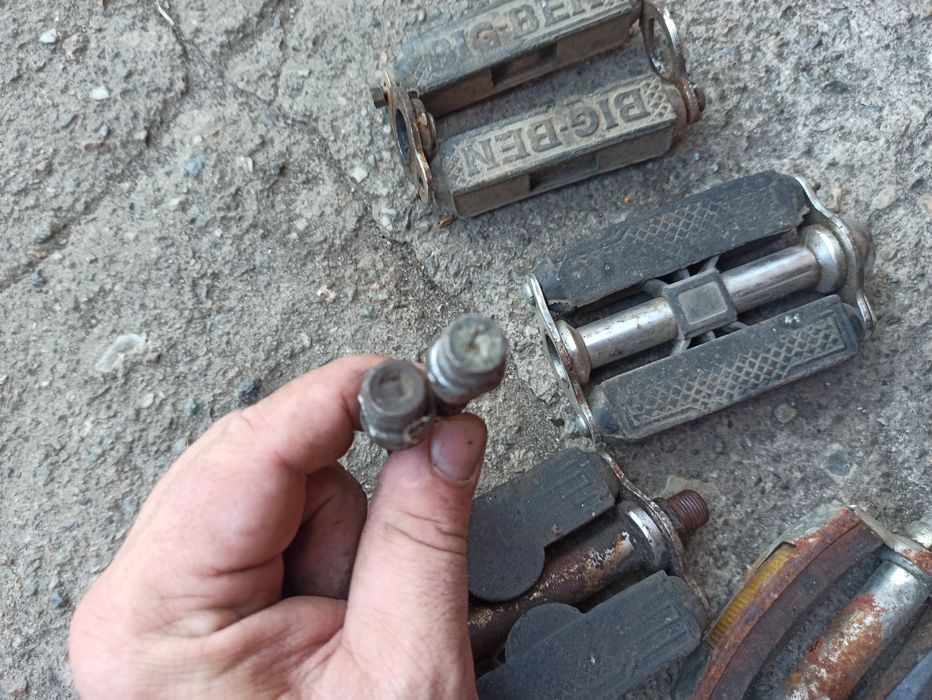 Педалі на дорожні велосипед ардіс, також підходять на хвз Україна аист салют десна тиса