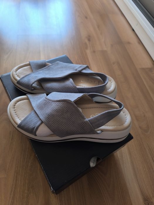Босоніжки prego стан ідеальний