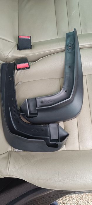 Бризковики Honda