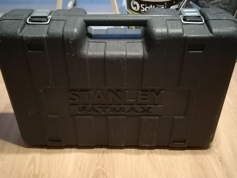 Martelo Stanley como novo