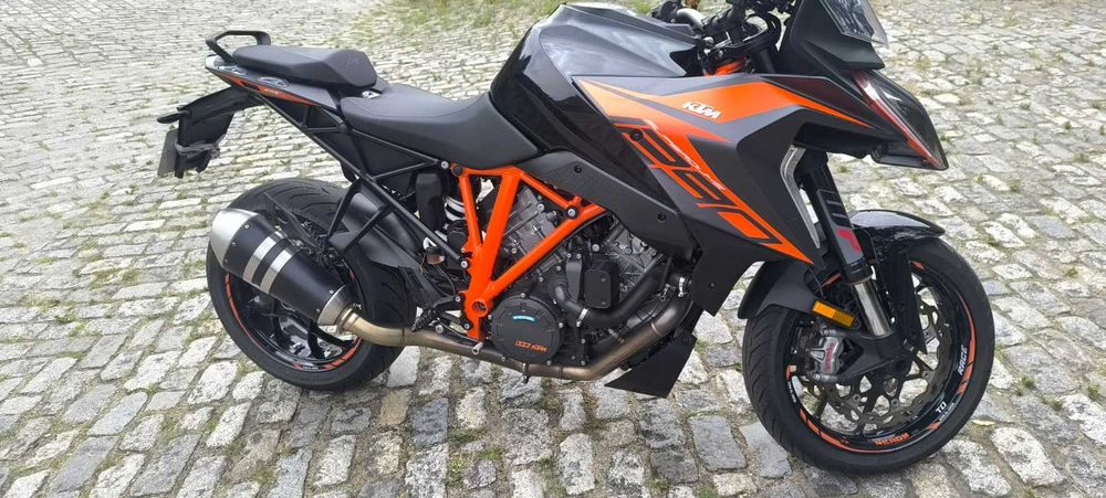 KTM 1290 Super Duke GT