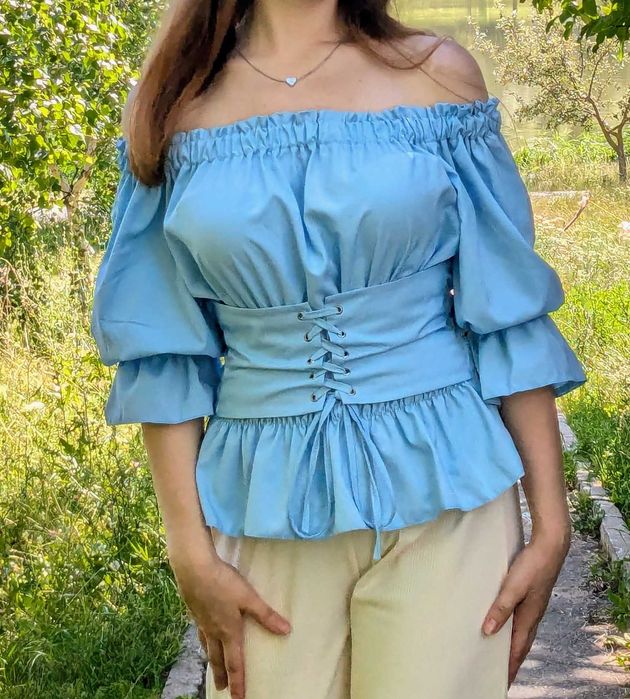 Блуза жіноча блакитна