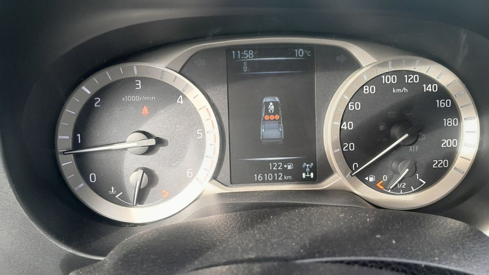 Sprzedam NISSAN nawara