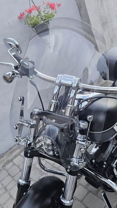 Szyba Harley Davidson FXBR FXBB Softaila