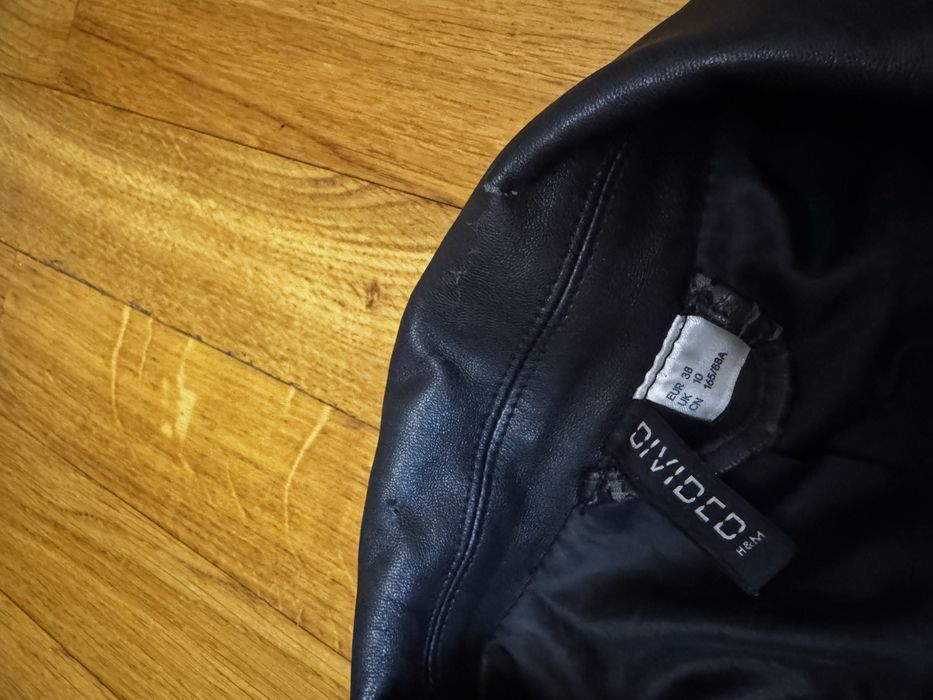 Косуха кожанка чорная черная коротка H&M