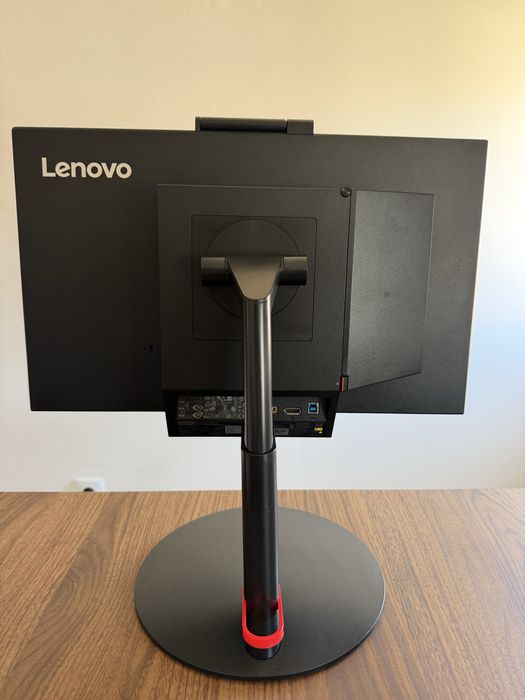 Lenovo ThinkCentre Tiny M75q + Monitor Lenovo ThinkVision 24” Full HD | Kit Completo