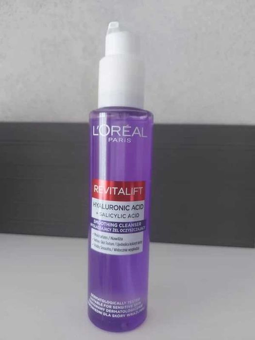 ZESTAW 2 SZT. L'Oreal Paris Revitalift wygładzający żel oczyszający