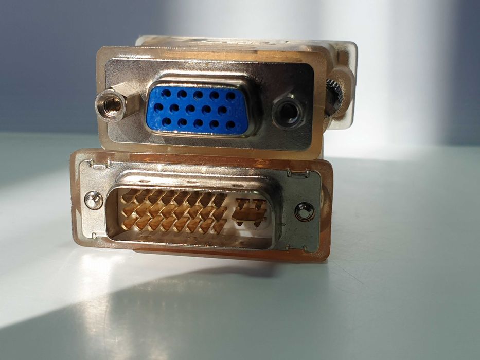 адаптер VGA TO   DVI-I (Dual Link) 24+5