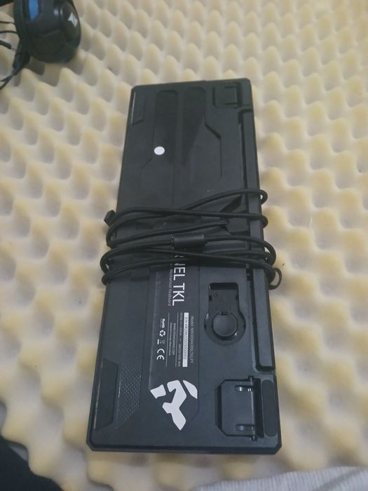 Fones,rato e teclado