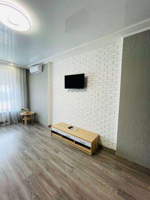 Є укриття ЖК Метрополія Камянська 6 метро Вирлиця оренда квартири студія + спальня + гардеробна є генератор в будинку