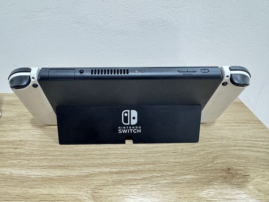 Nintendo Switch OLED Branca - COMO NOVA