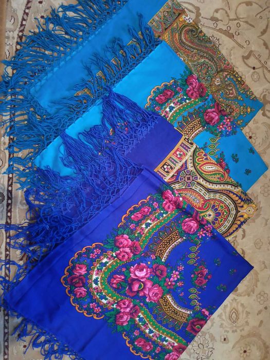 Продам велику українську хустку