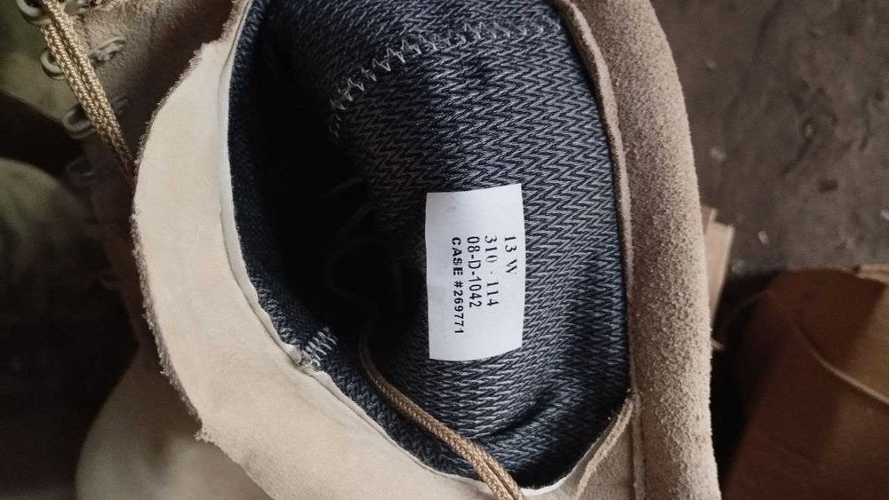 Ботинки військові (берці)