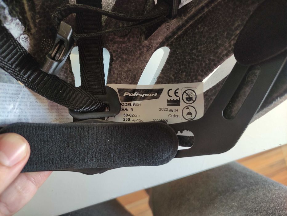 Capacete Bicicleta a estrear. (58-62cm)