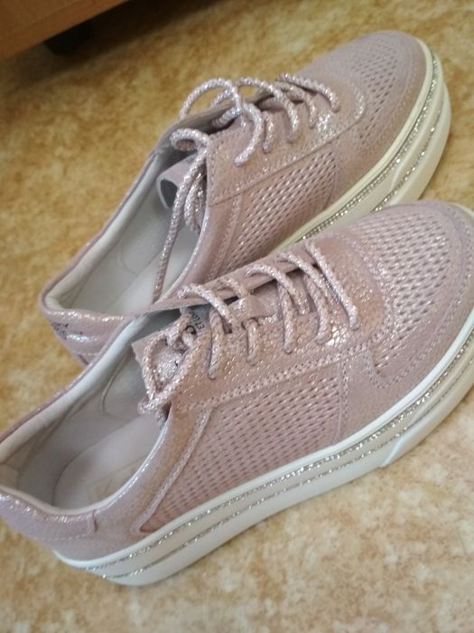 Кросівки перфорація, туфлі, лофери