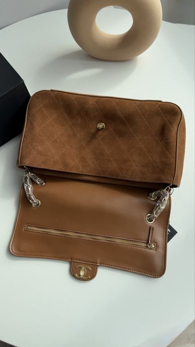 Сумка Chanel 32см Maxi Flap в наявності
