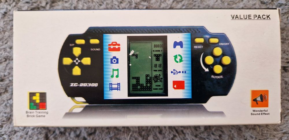 Portable Console64170818300417124