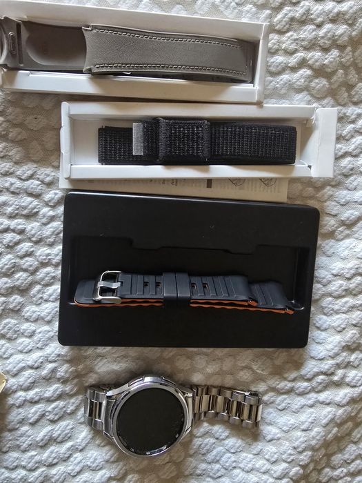 Samsung watch classic 6 com várias  pulseiras