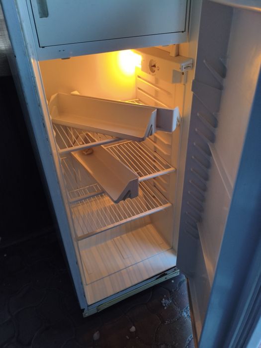 Продам холодильник Днепр