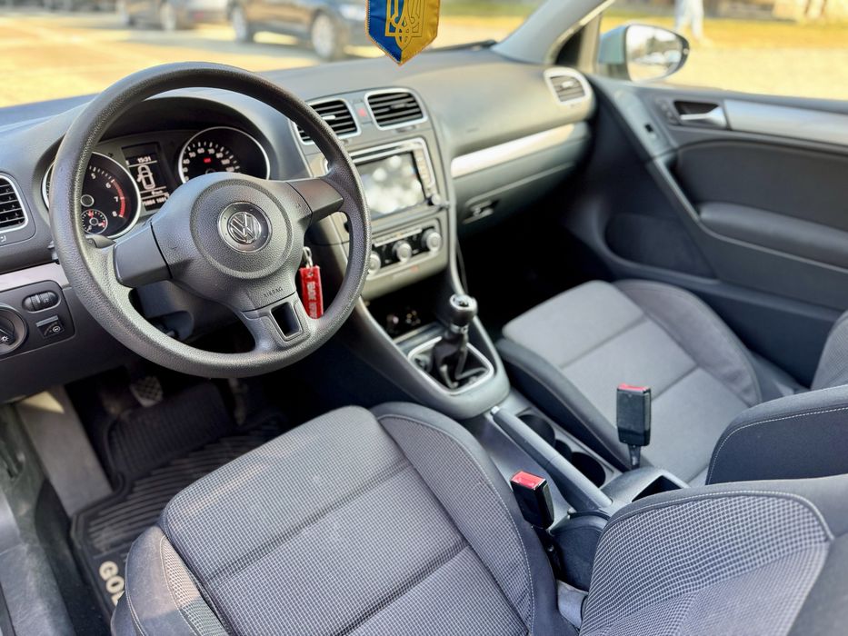 Volkswagen golf 2010 hot hatch