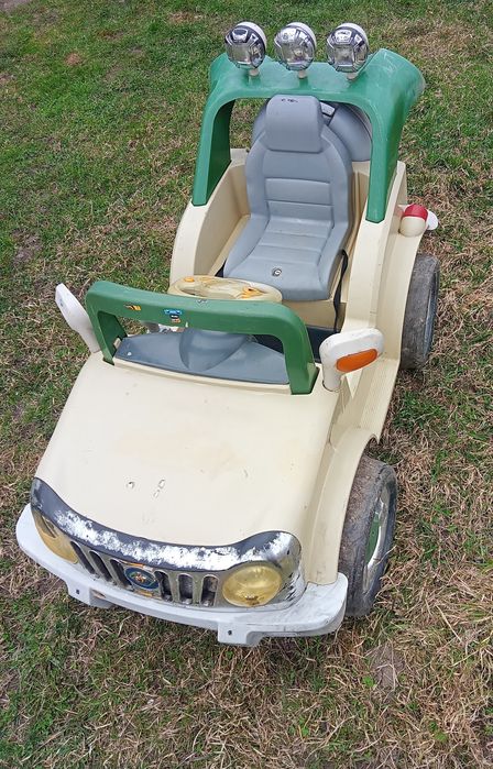 Дитячий автомобіль.