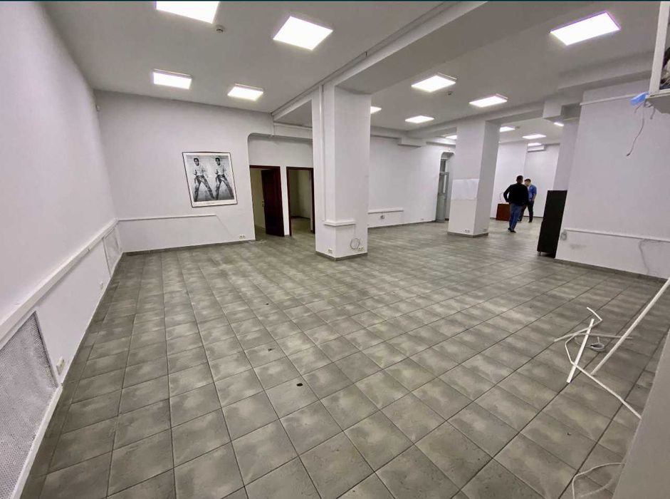 Сдам Офис 300 м2 на Пушкинской. 2 этаж небольшого БЦ