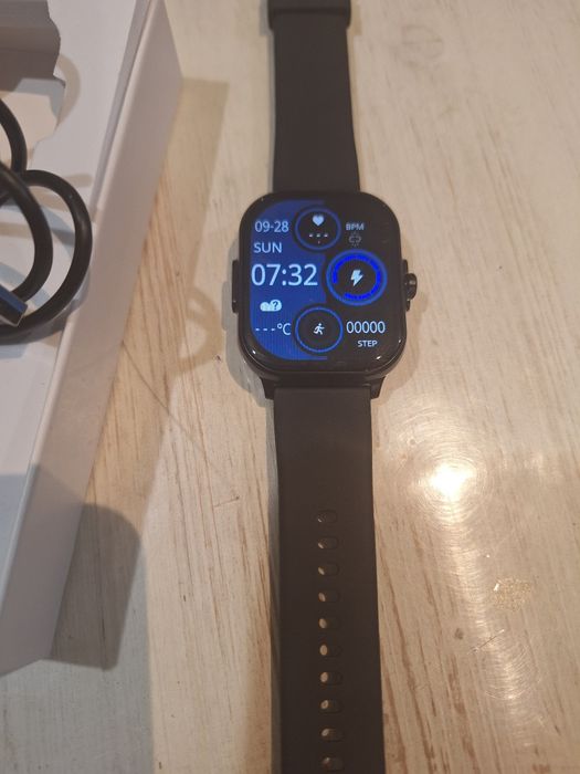 Zegarek Smartwatch Męski YYKY E02