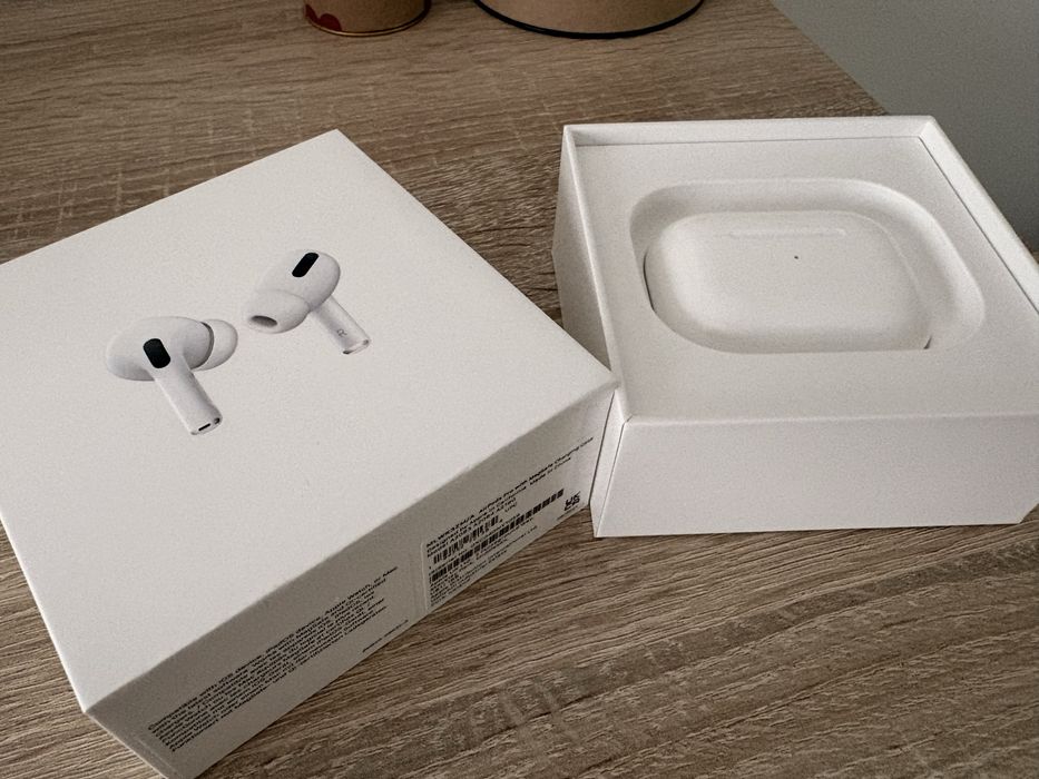 Sprzedam airpods pro 1 generacji