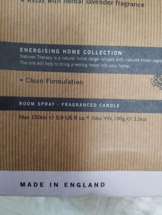 Набір Ароматизований спрей та свічка із колекції Pecksniffs Natures. А