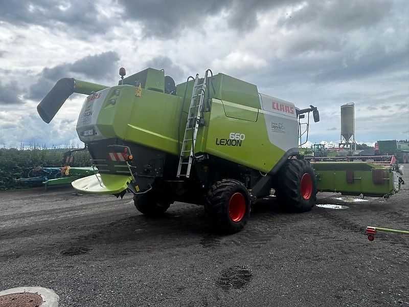 Зернозбиральний комбайн Claas Lexion 660 2013 рік, 2395/1455 мото/год,