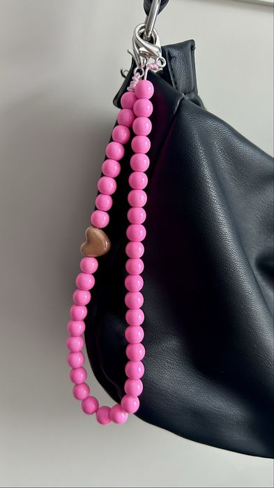 Rozowy uchwyt zawieszka brelok brazowe serce ceramiczne do torebki