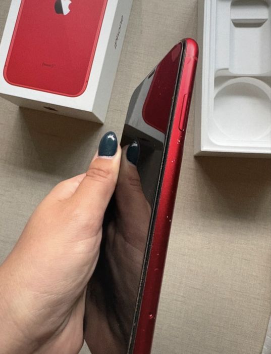 iPhone 11 64GB (PRODUCT)RED – Desbloqueado