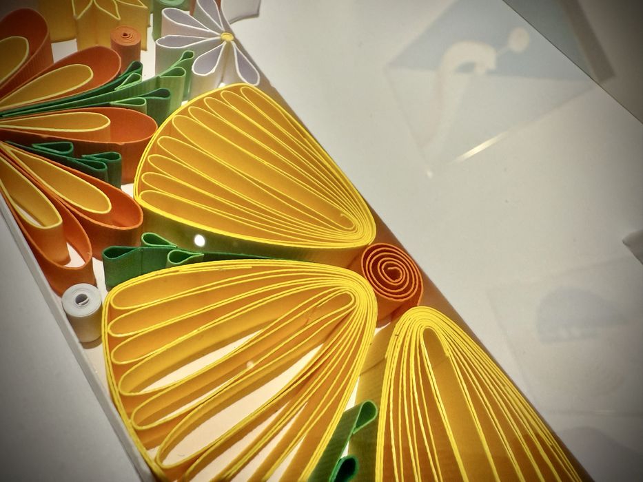 Quadro letra L em quilling