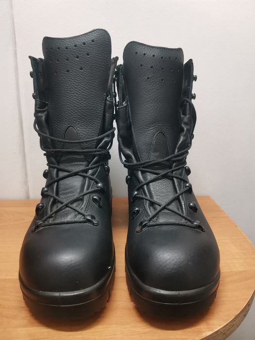 Buty specjalne r. 26.5 wz. 933