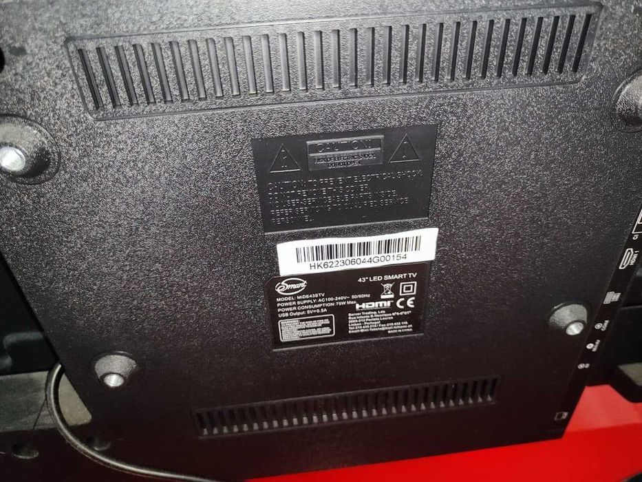 Smart TV 43" LED televisão WIFI hdmi usb Android youtube Como nova