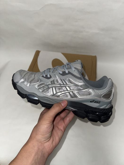 Кросівки Asics gel-nyc, розмір 42-43