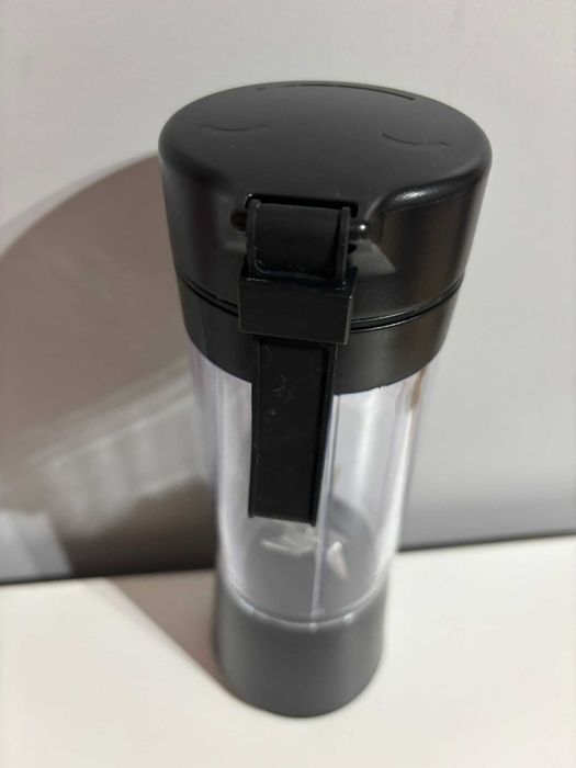 Bezprzewodowy blender kielichowy BlendyGo